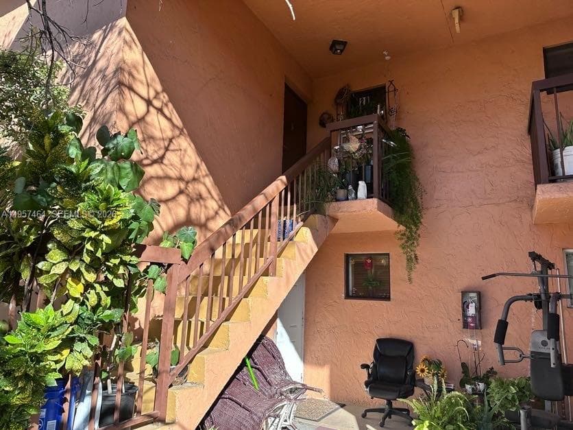 Lago Grande · #23-12 in Hialeah - Photo 16