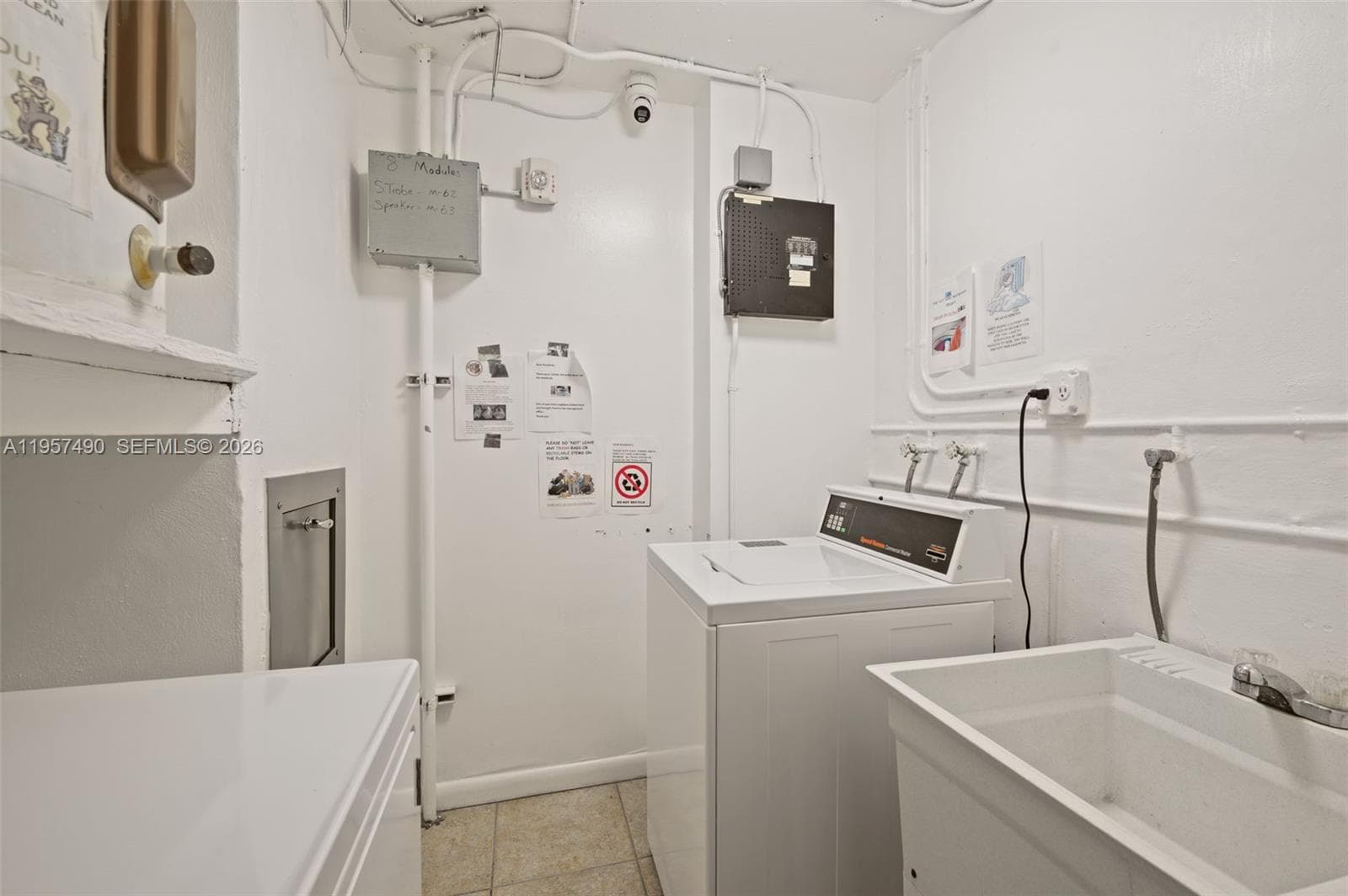 Plaza Tower North · #809 in Hallandale Beach - Photo 26