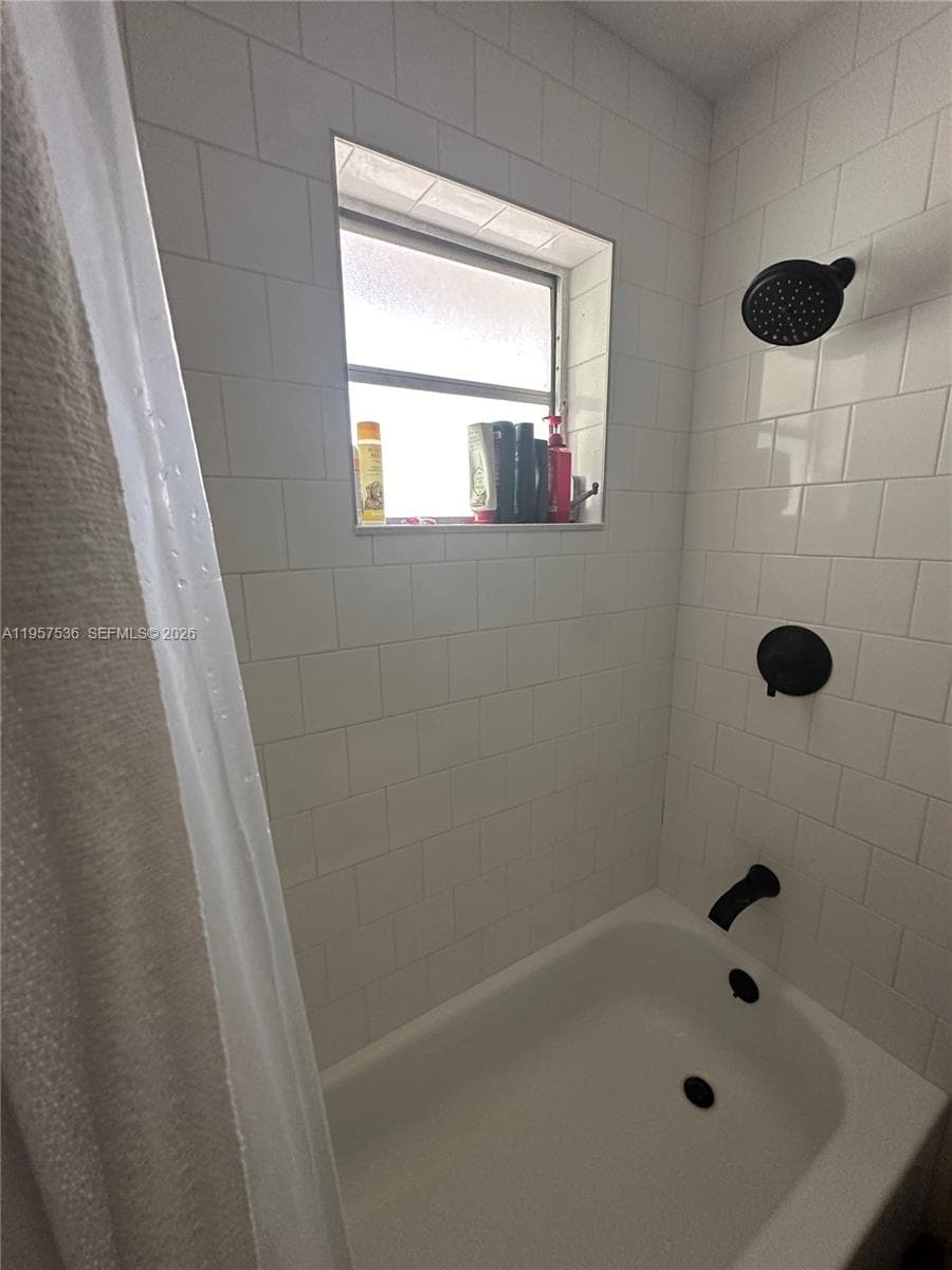 KINGSTON SQUARE CONDO · #E6 in Miami - Photo 11