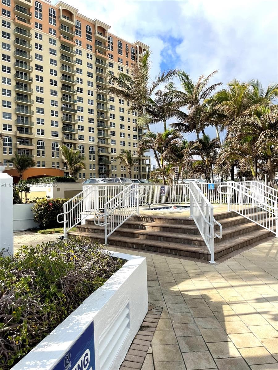 PARKER PLAZA CONDO ESTATE · #608 in Hallandale Beach - Photo 6