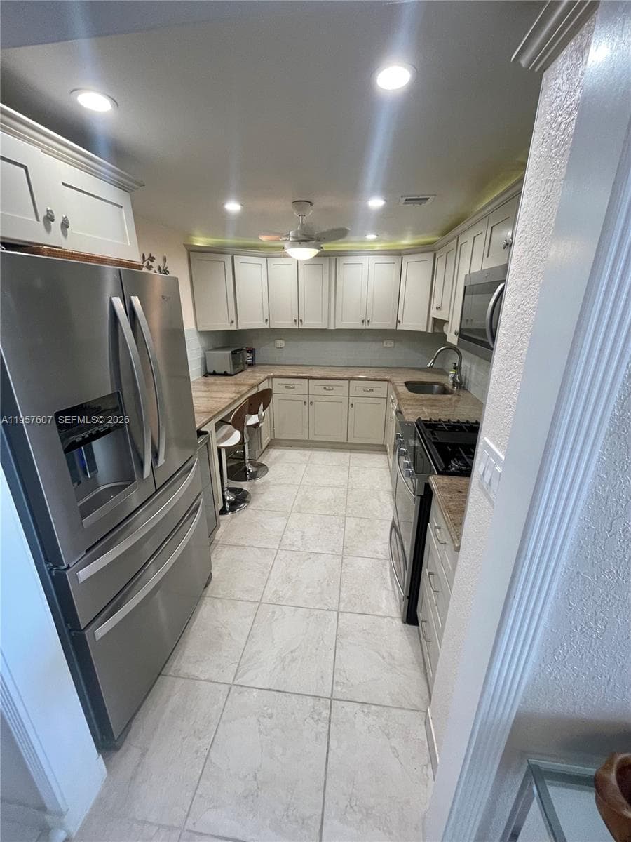 PARKER PLAZA CONDO ESTATE · #608 in Hallandale Beach - Photo 19
