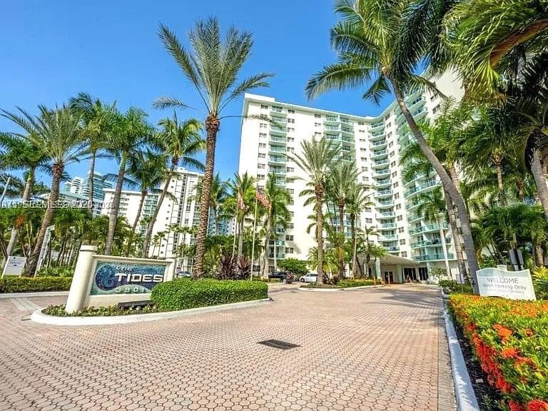 TIDES ON HOLLYWOOD BEACH · #PH16Z in Hollywood - Photo 5