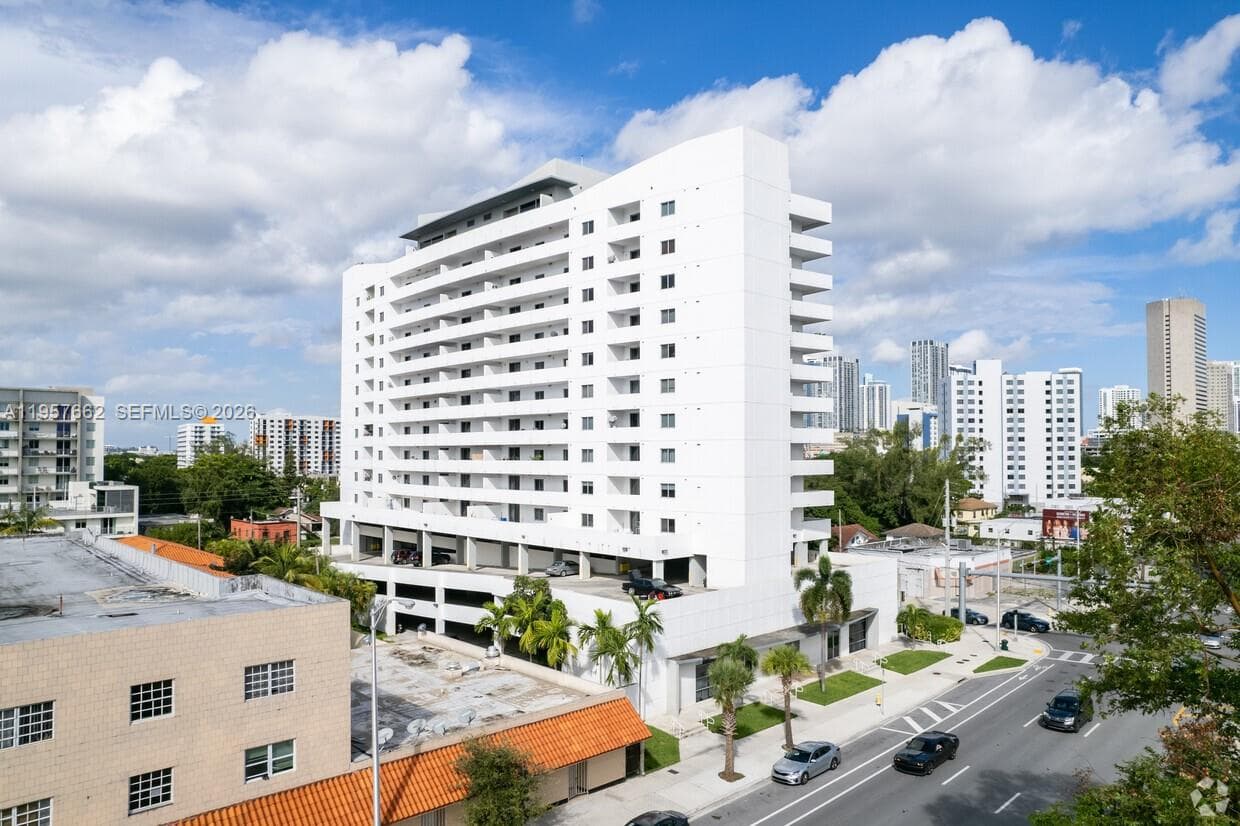HAVANA LOFTS CONDO · #601 in Miami - Photo 2