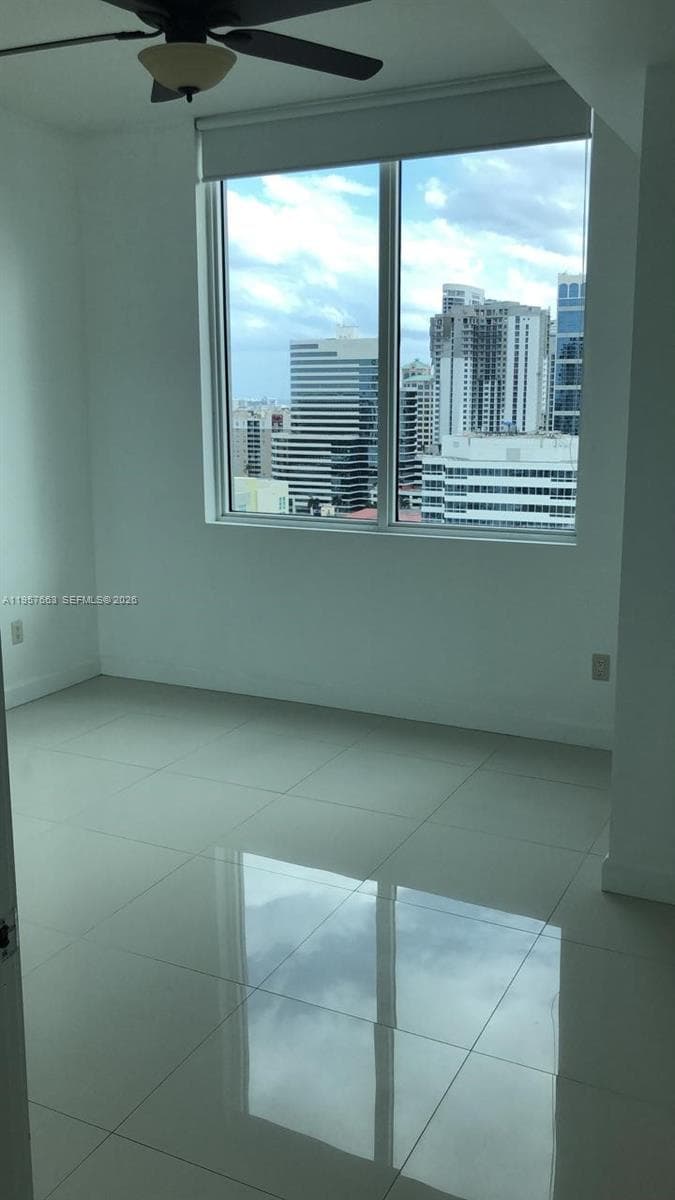 STRADA 315 CONDO · #1005 in Fort Lauderdale - Photo 3