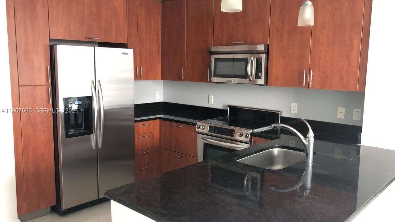 STRADA 315 CONDO · #1005 in Fort Lauderdale - Photo 5