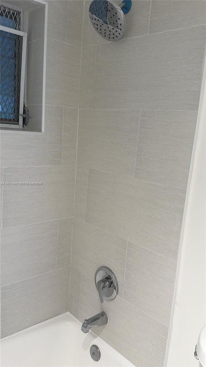 BAYSHORE TREASURE CONDO · #5 in Miami - Photo 13
