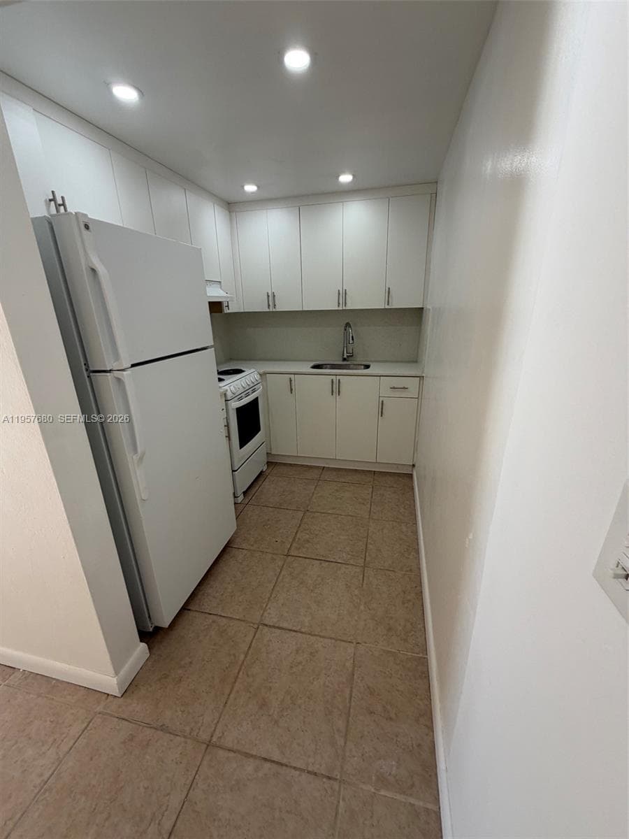 BAYSHORE TREASURE CONDO · #5 in Miami - Photo 4