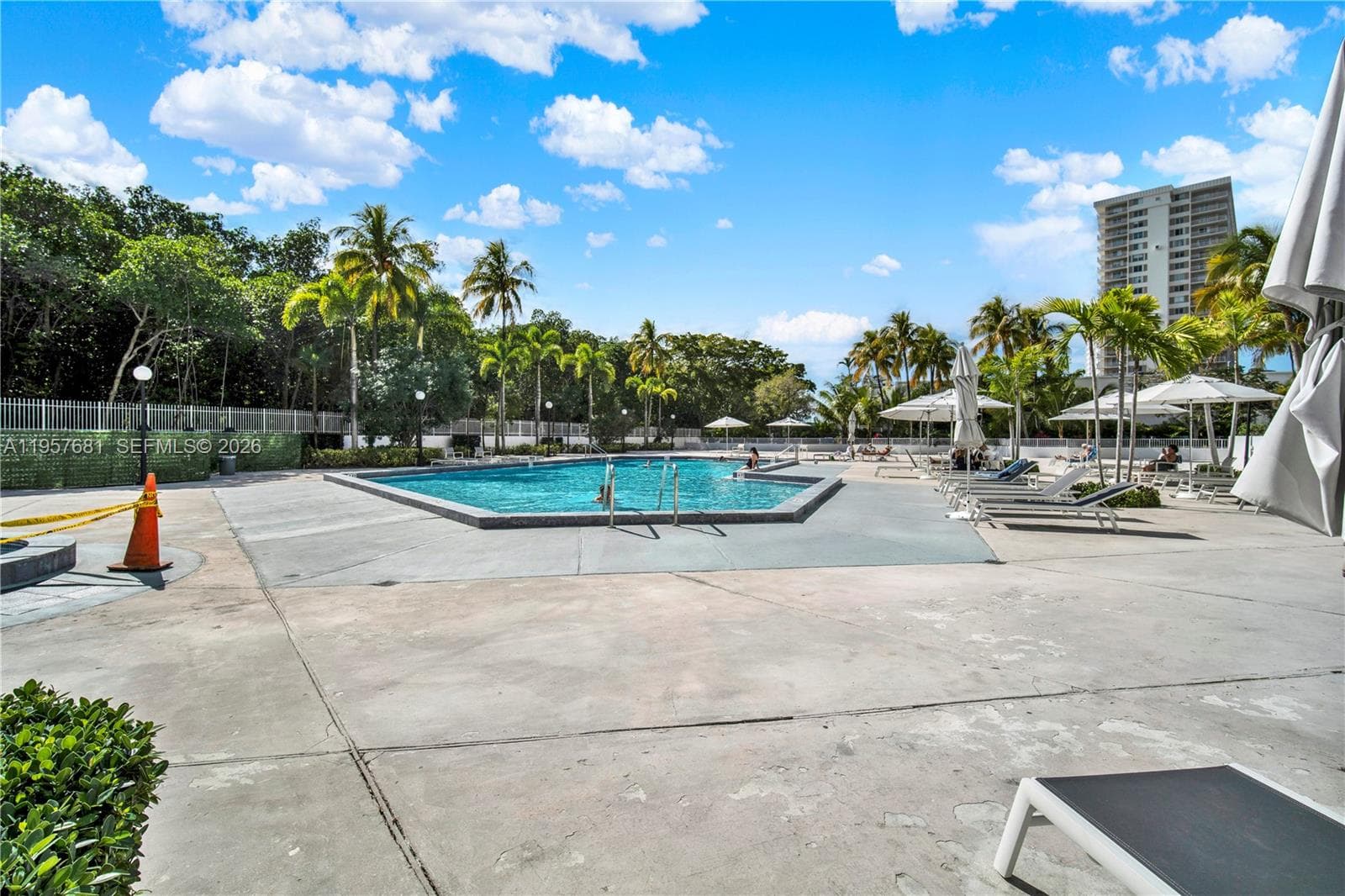 Arlen House East · #1222 in Sunny Isles Beach - Photo 47