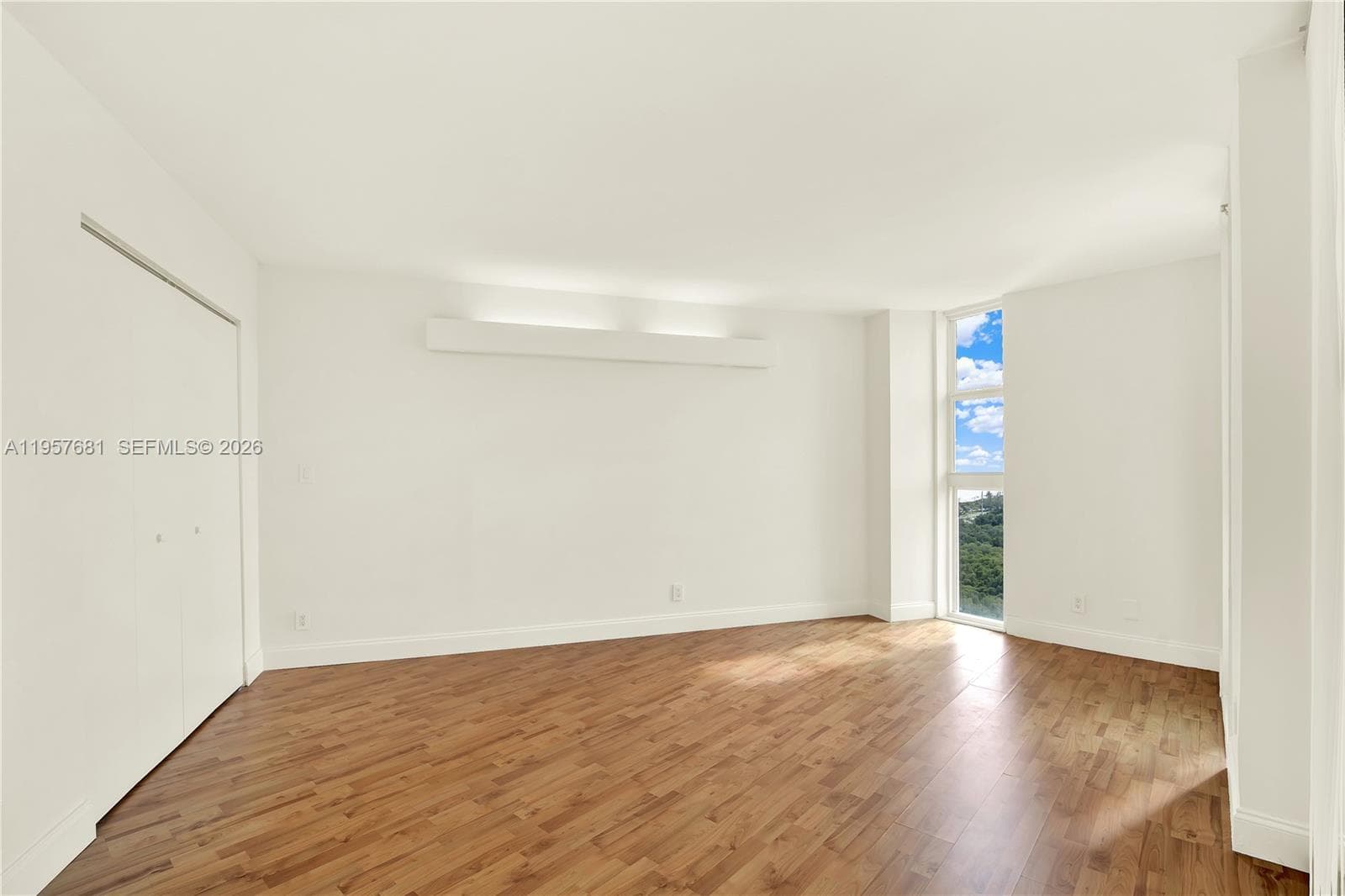 Arlen House East · #1222 in Sunny Isles Beach - Photo 12