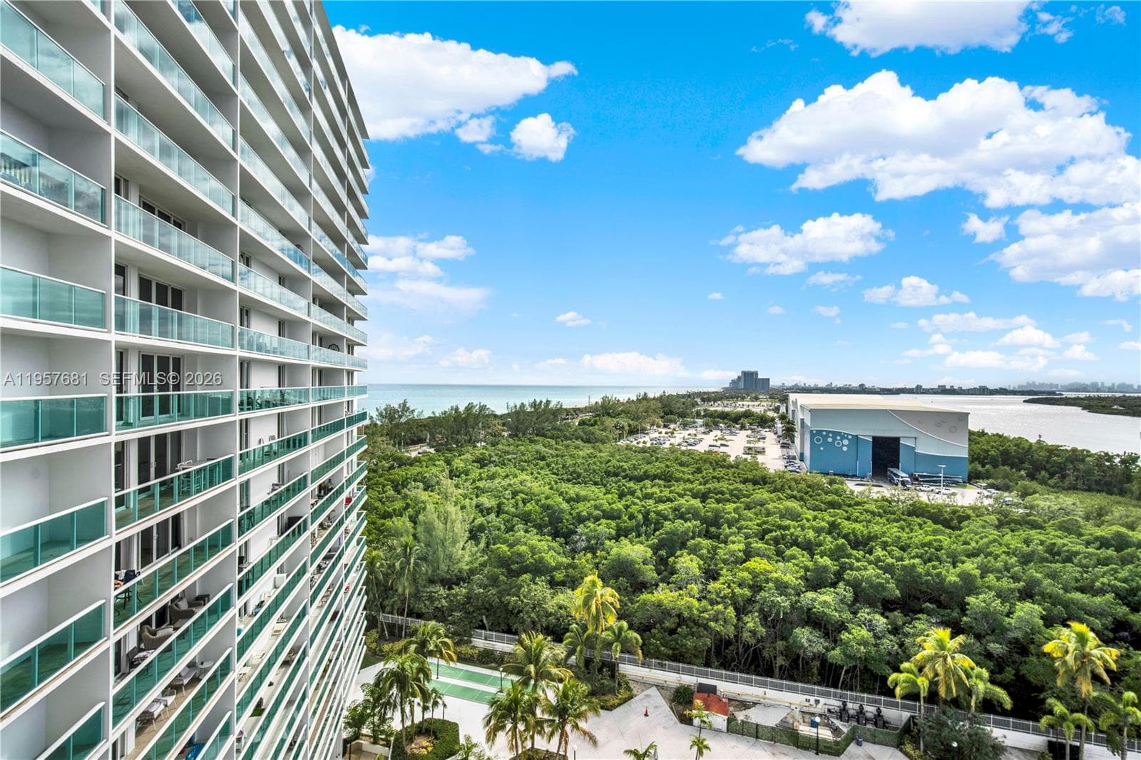 Arlen House East · #1222 in Sunny Isles Beach - Photo 5