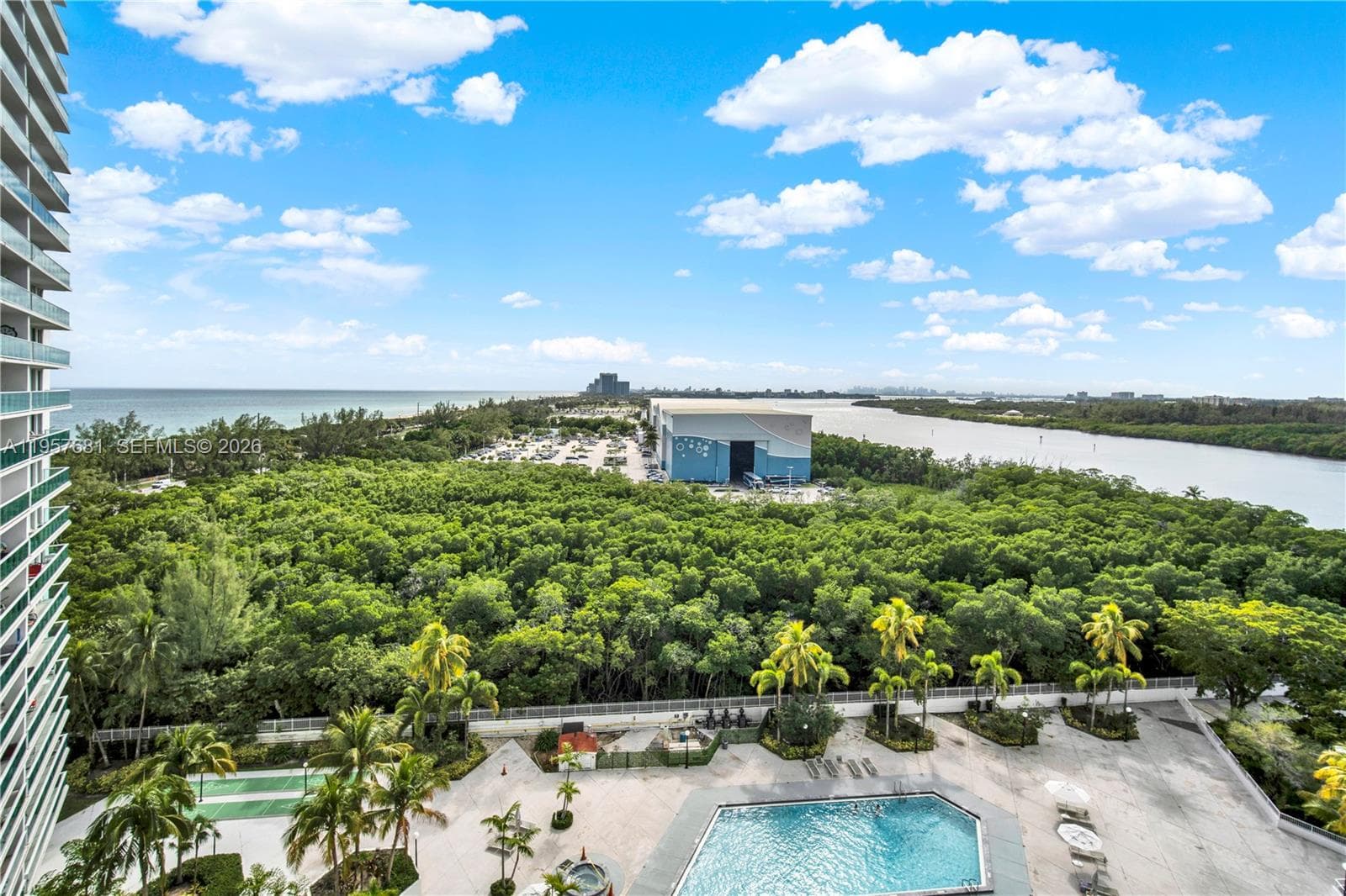 Arlen House East · #1222 in Sunny Isles Beach - Photo 61