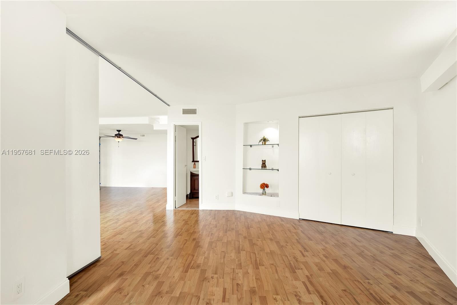 Arlen House East · #1222 in Sunny Isles Beach - Photo 14