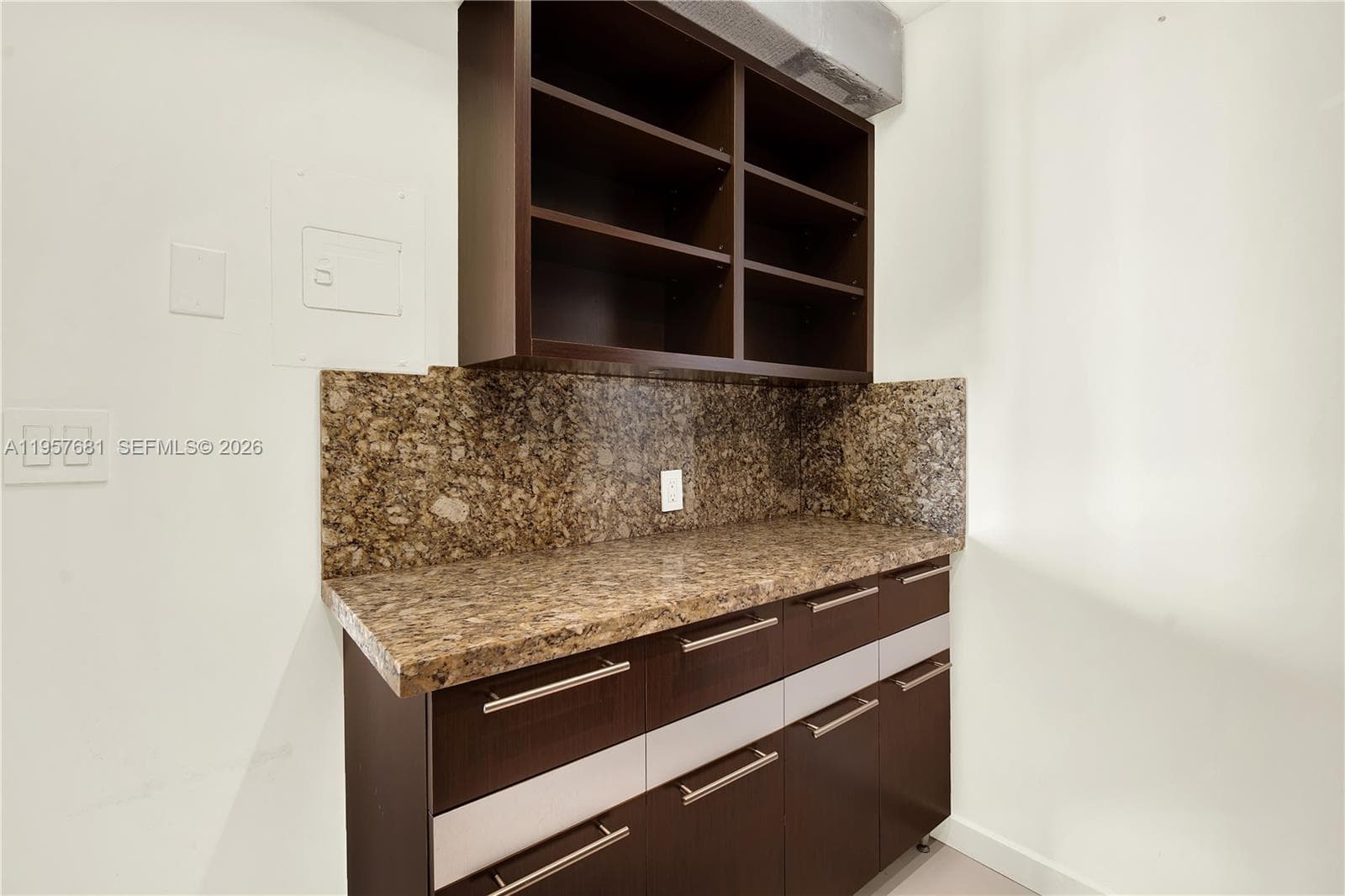 Arlen House East · #1222 in Sunny Isles Beach - Photo 31