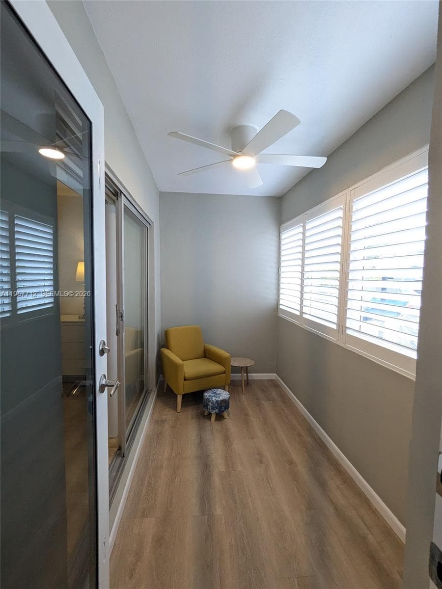 Enclosed balcony