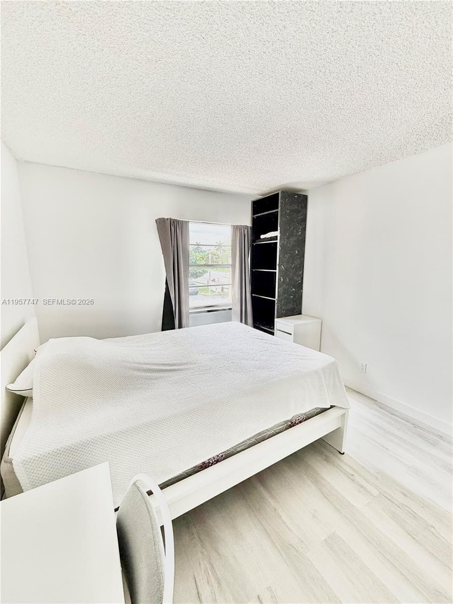 VENETIAN PARK · #14 in Hallandale Beach - Photo 42