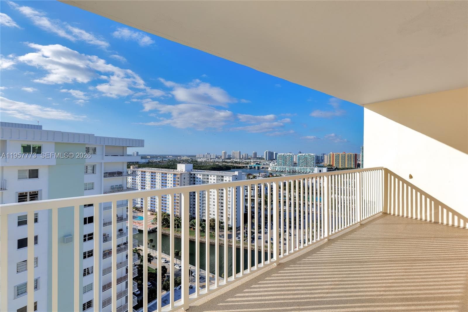 Arlen House · #PH-06 in Sunny Isles Beach - Photo 53