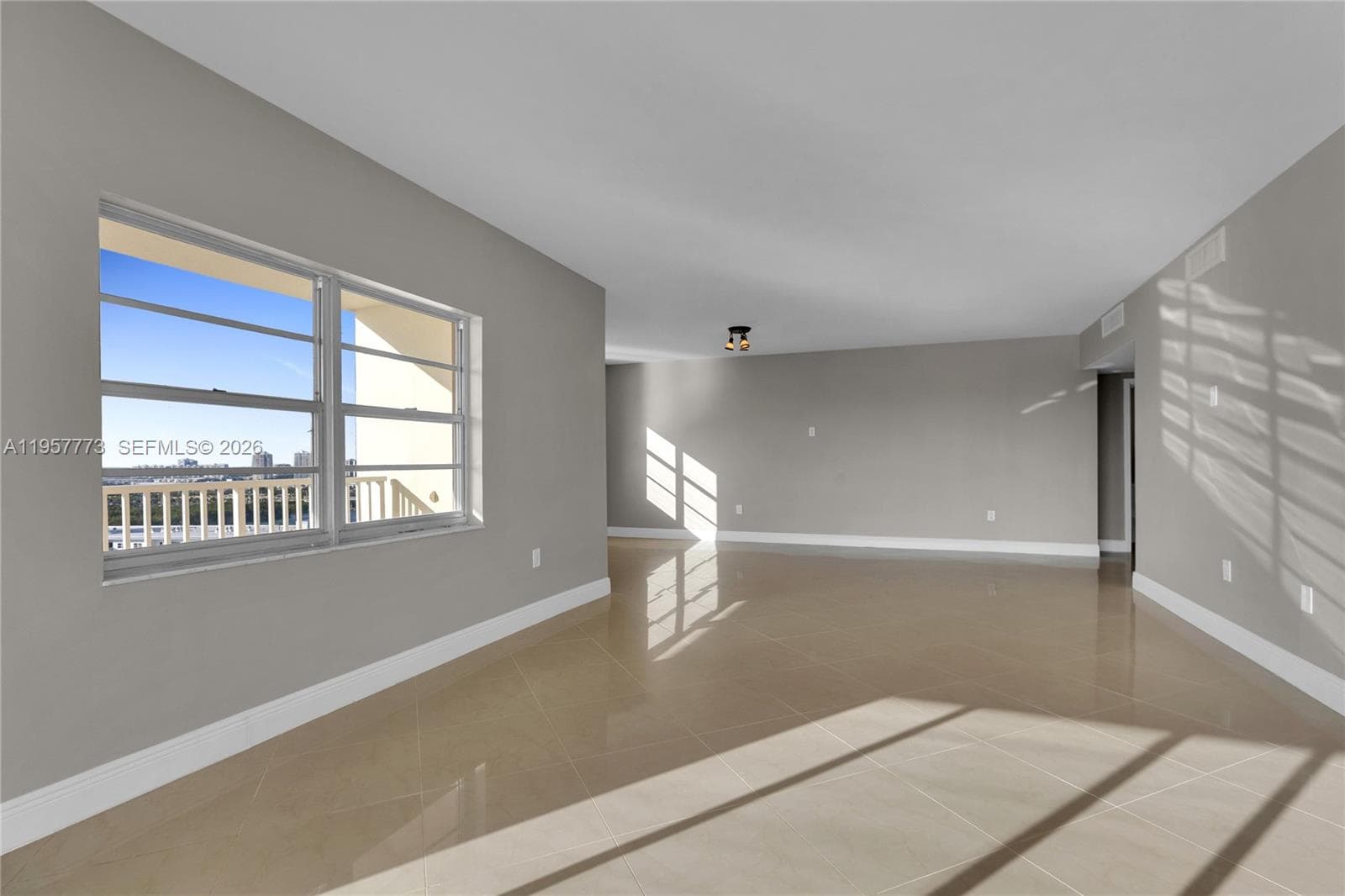 Arlen House · #PH-06 in Sunny Isles Beach - Photo 22