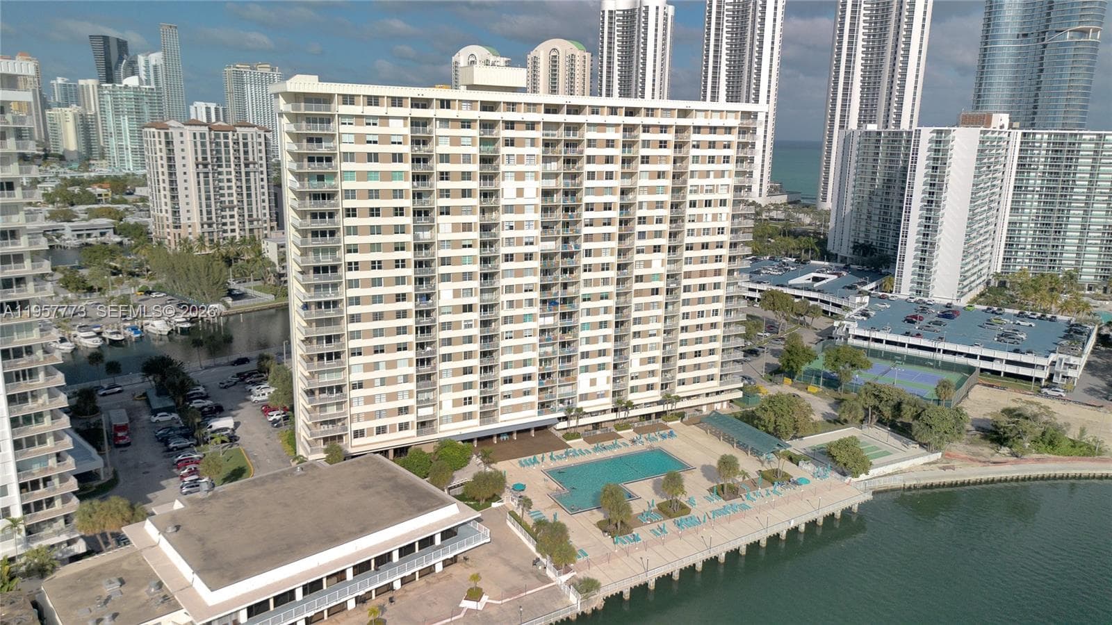 Arlen House · #PH-06 in Sunny Isles Beach - Photo 59