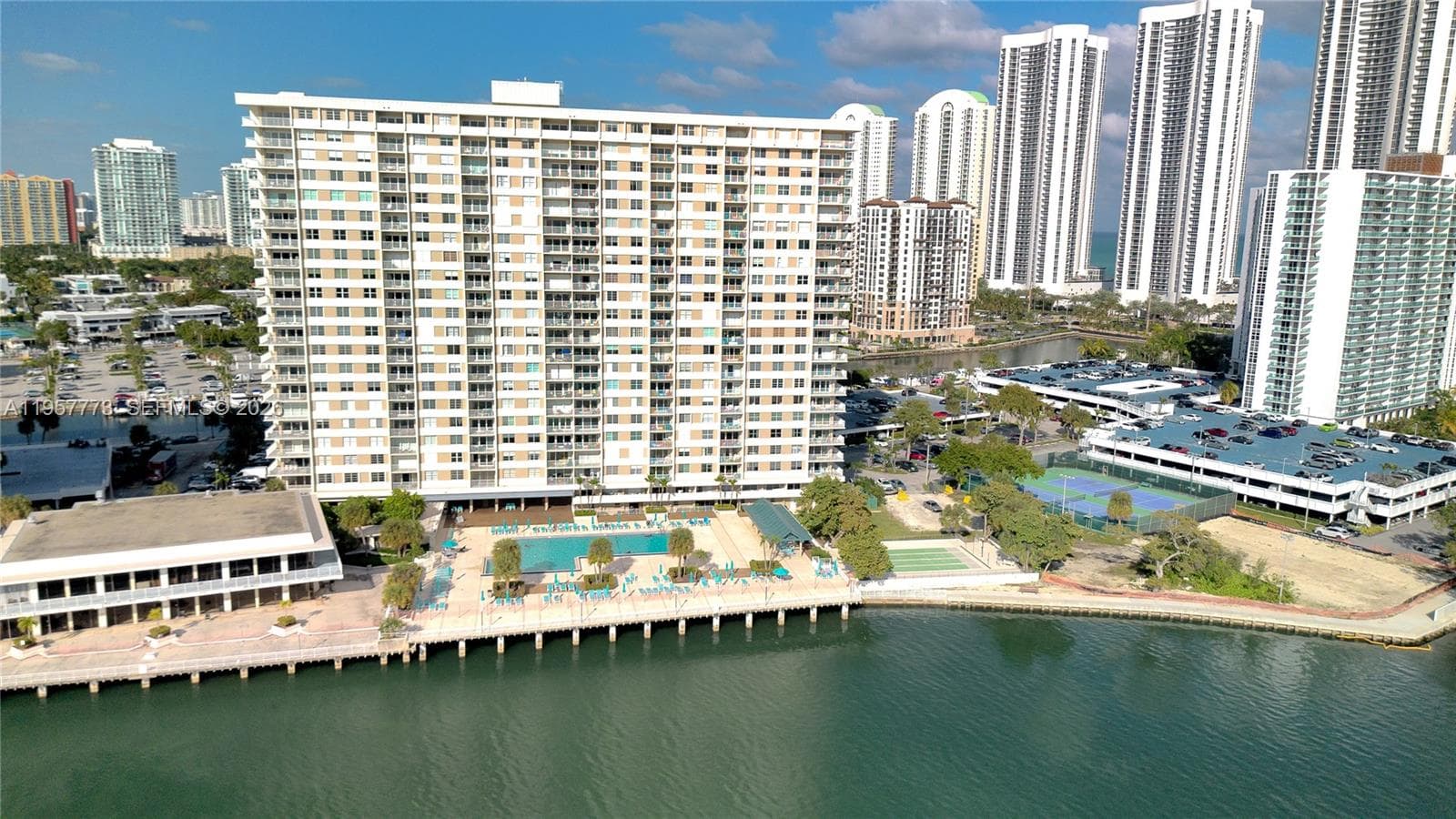 Arlen House · #PH-06 in Sunny Isles Beach - Photo 58