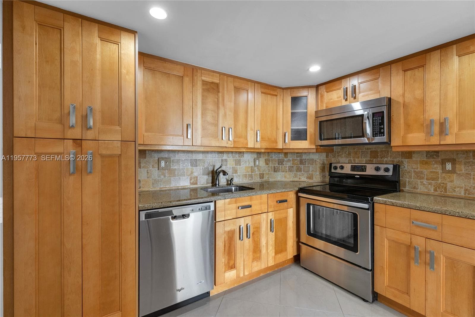 Arlen House · #PH-06 in Sunny Isles Beach - Photo 37