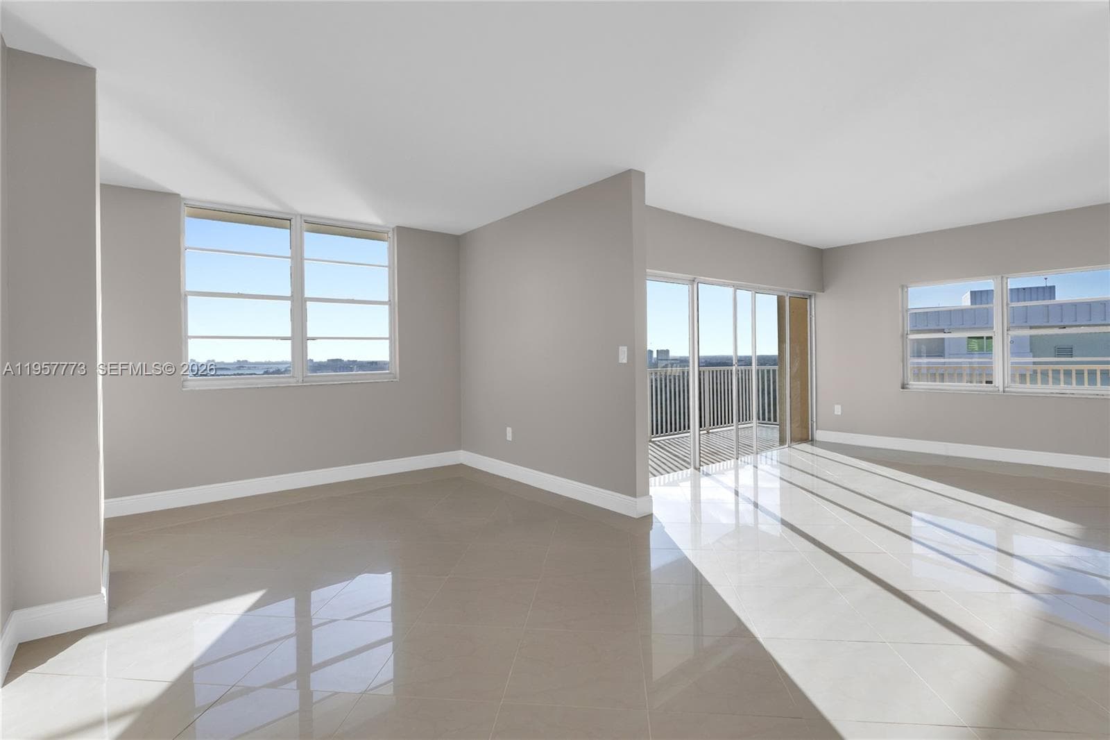 Arlen House · #PH-06 in Sunny Isles Beach - Photo 15