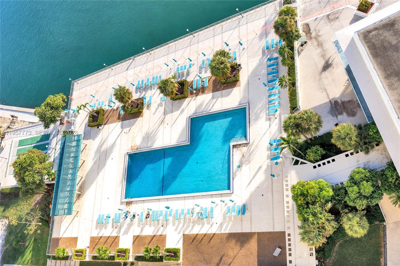Arlen House · #PH-06 in Sunny Isles Beach - Photo 40