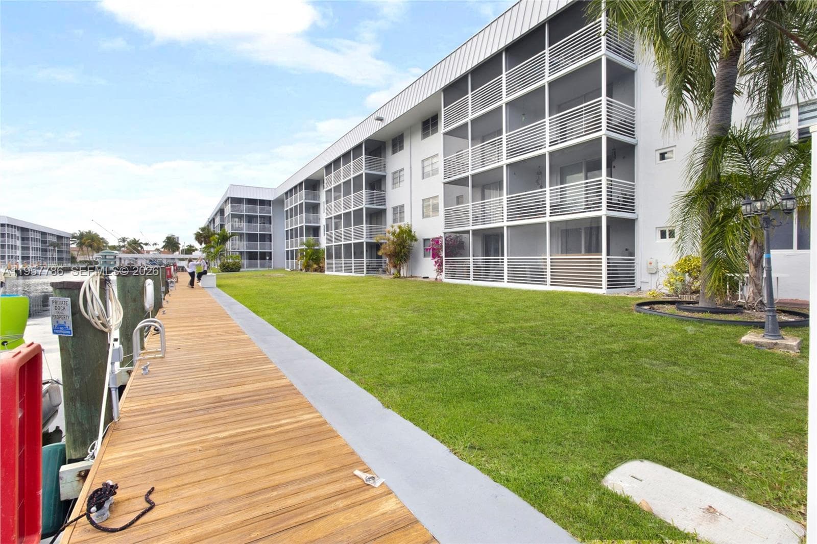 EDEN ISLES CONDO # 4 · #312 in North Miami Beach - Photo 3