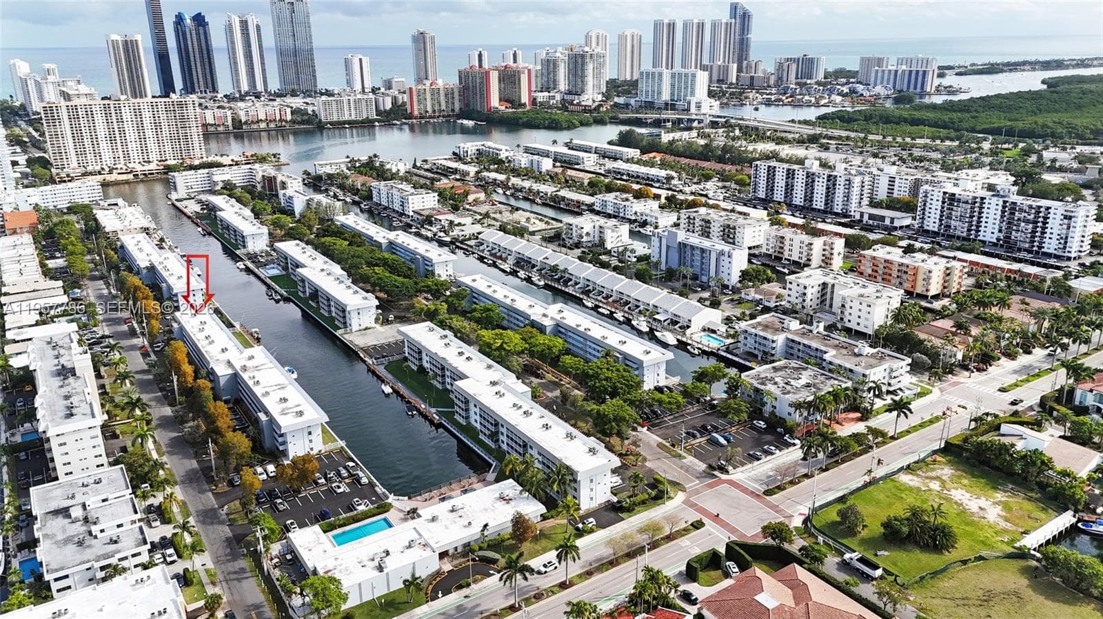 EDEN ISLES CONDO # 4 · #312 in North Miami Beach - Photo 31