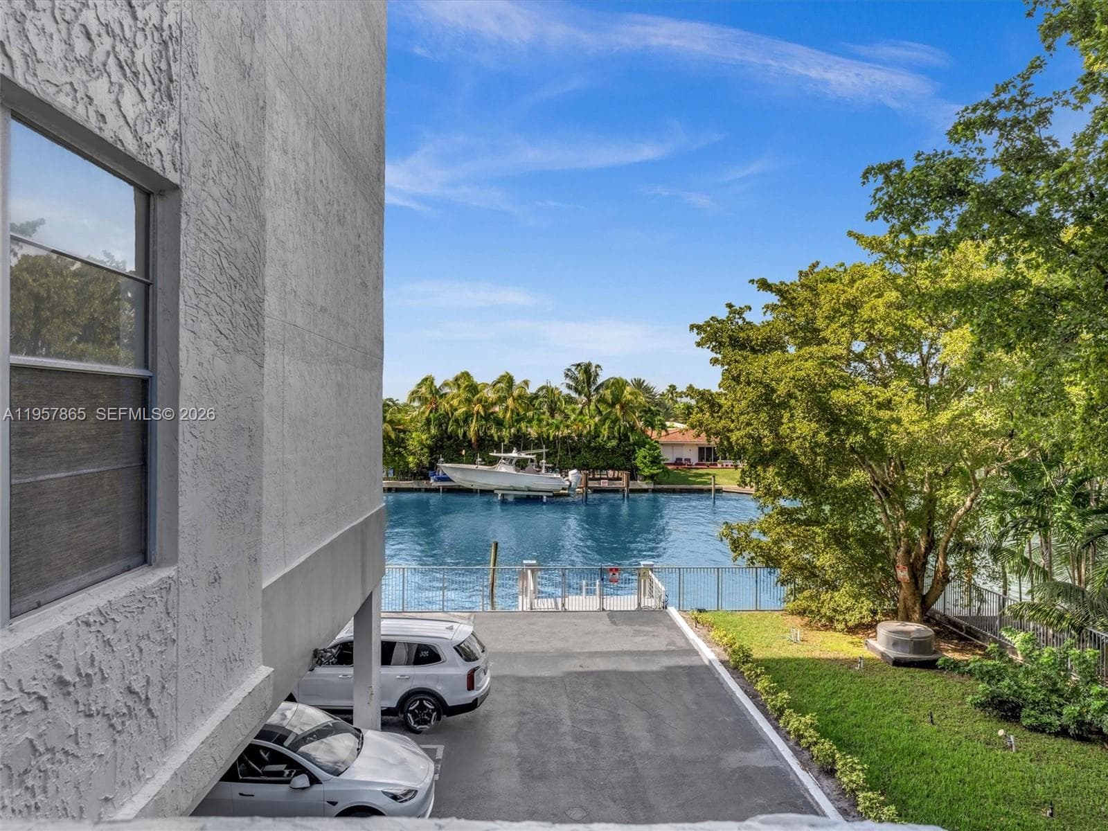 10000 PLAZA CONDO-SOUTH T · #201 in Bay Harbor Islands - Photo 23