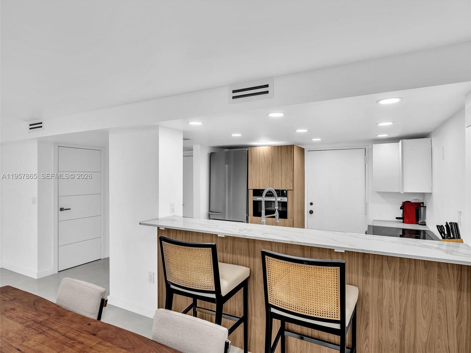 10000 PLAZA CONDO-SOUTH T · #201 in Bay Harbor Islands - Photo 16