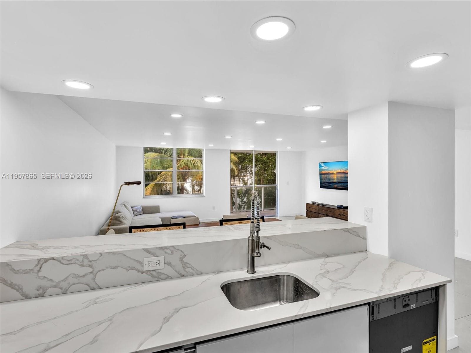 10000 PLAZA CONDO-SOUTH T · #201 in Bay Harbor Islands - Photo 20