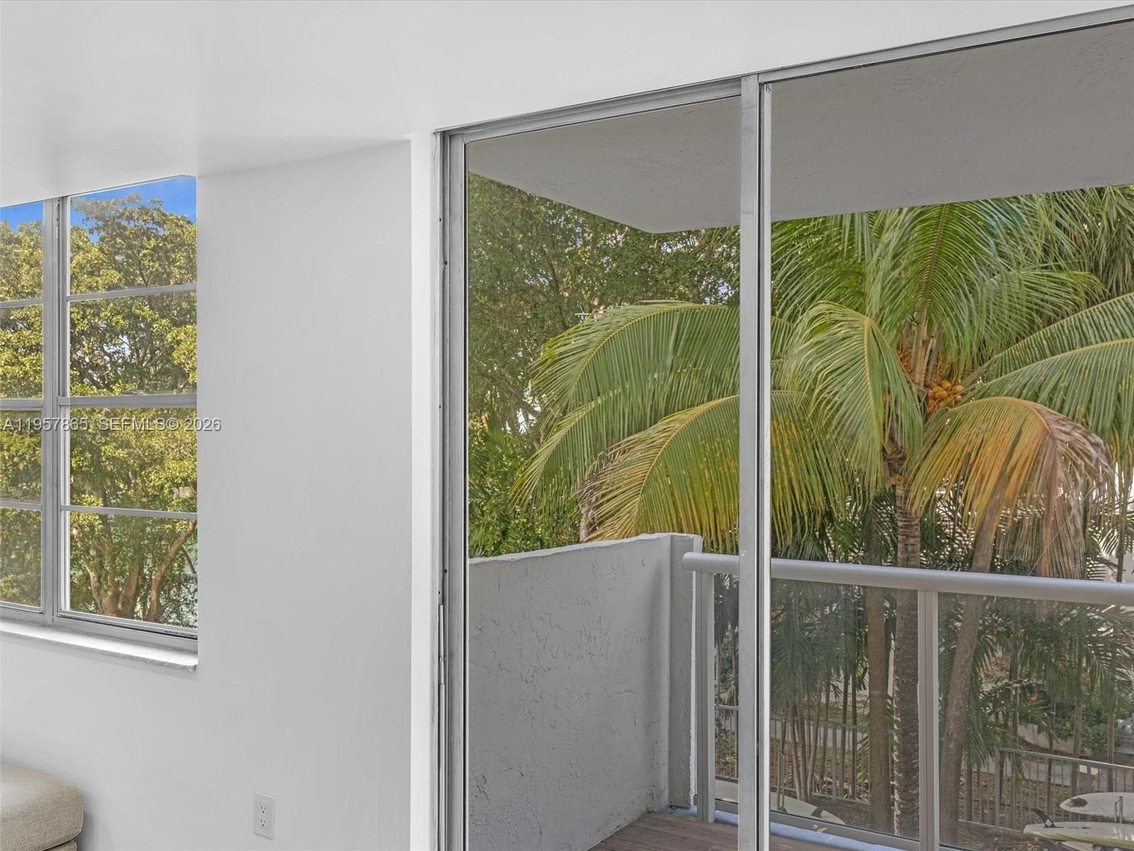 10000 PLAZA CONDO-SOUTH T · #201 in Bay Harbor Islands - Photo 21