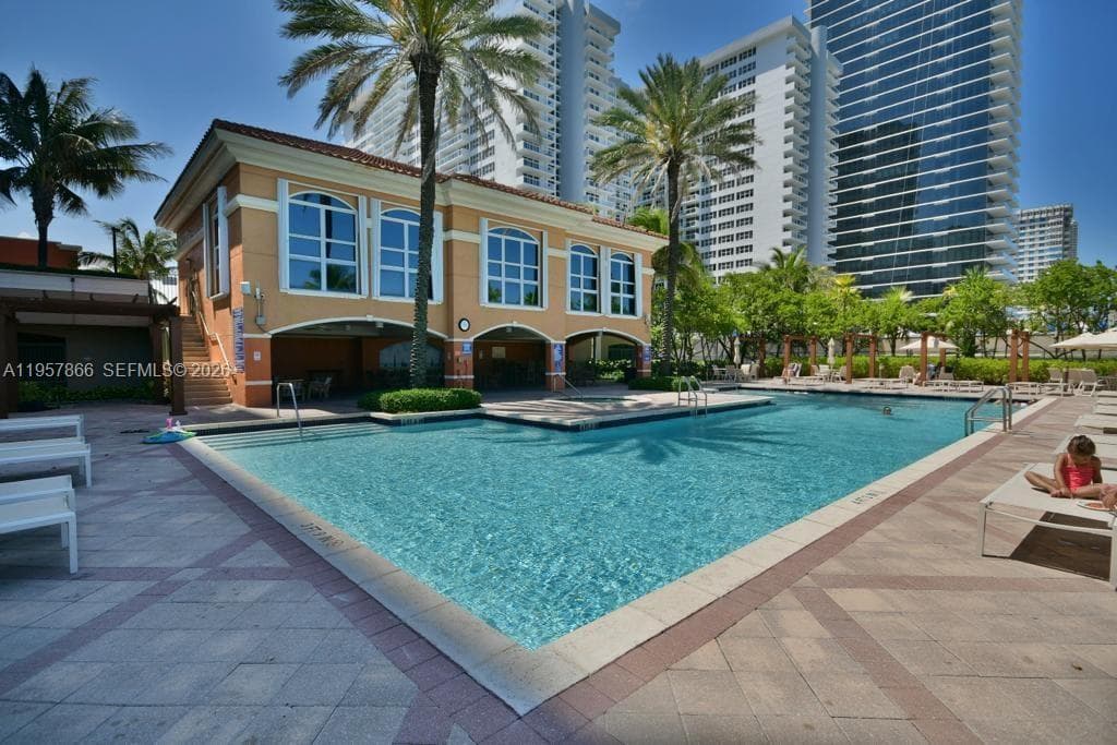2080 OCEAN DRIVE CONDO · #303 in Hallandale Beach - Photo 14