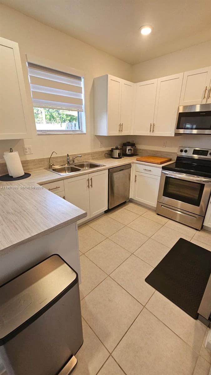 1146 SE 26th Ter #0 photo 6