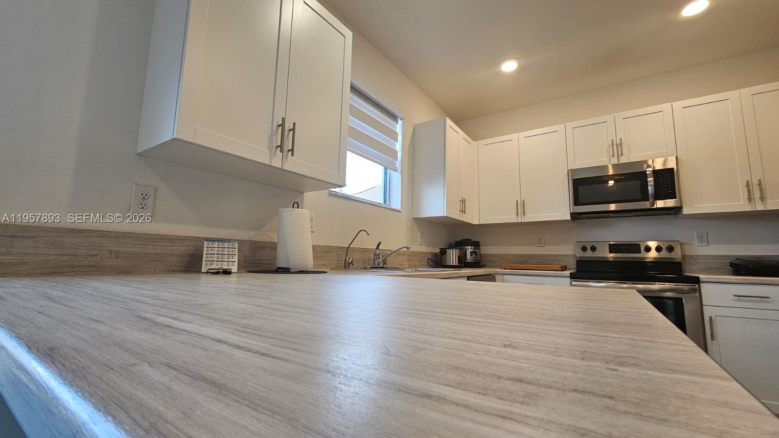 1146 SE 26th Ter #0 photo 8