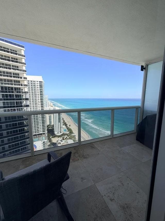 BEACH CLUB TWO CONDO · #3810 in Hallandale Beach - Photo 33
