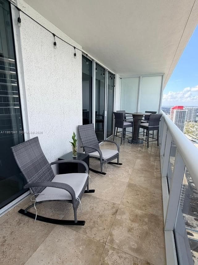 BEACH CLUB TWO CONDO · #3810 in Hallandale Beach - Photo 35