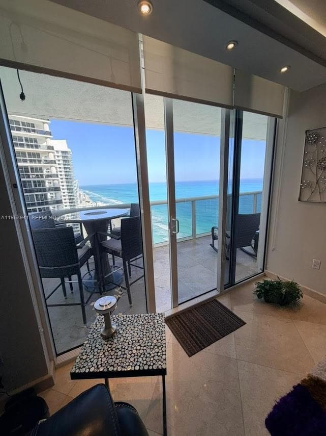 BEACH CLUB TWO CONDO · #3810 in Hallandale Beach - Photo 8