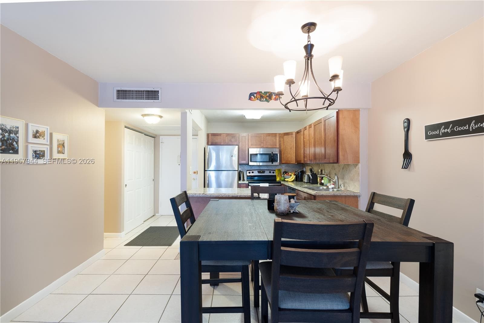 DESOTO PARK CONDO · #216 in Hallandale Beach - Photo 6