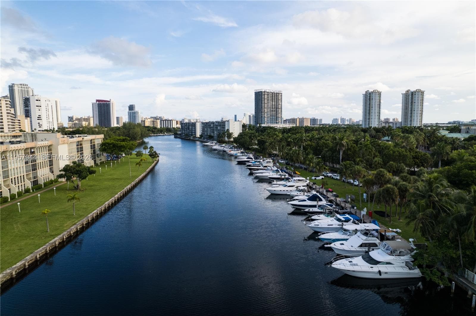 DESOTO PARK CONDO · #216 in Hallandale Beach - Photo 15
