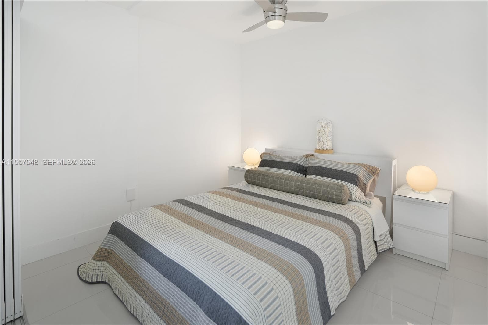 SOUTH BAY CLUB CONDO · #809 in Miami Beach - Photo 6