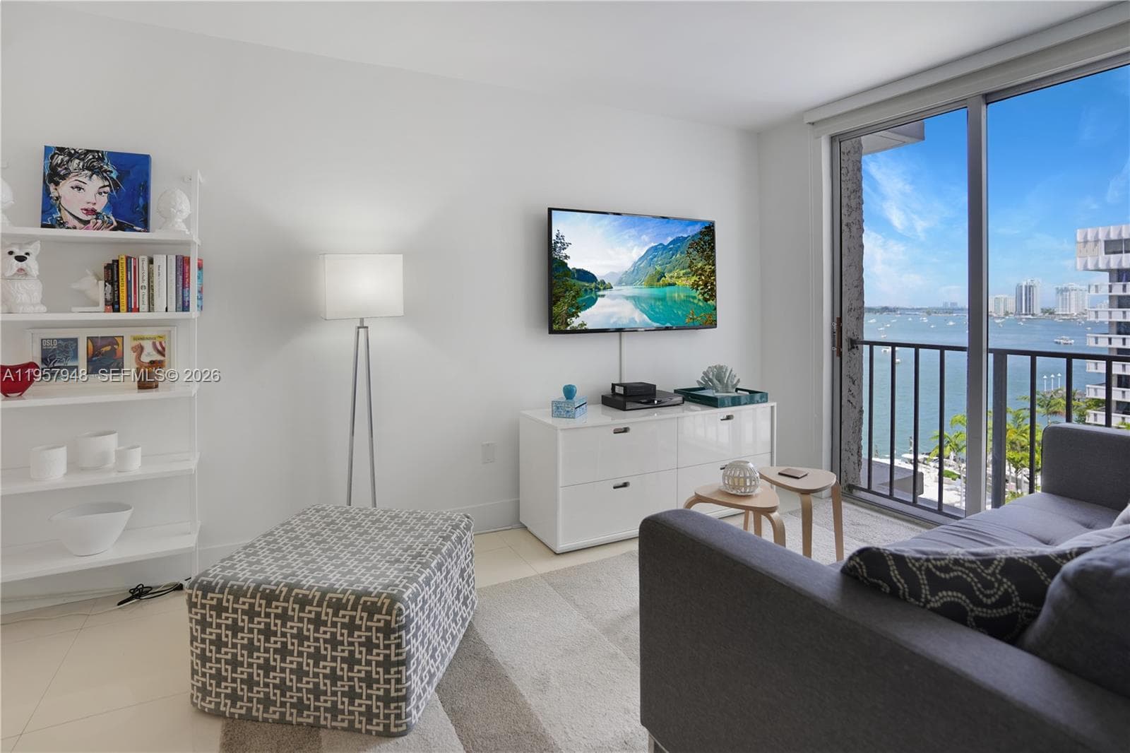 SOUTH BAY CLUB CONDO · #809 in Miami Beach - Photo 3