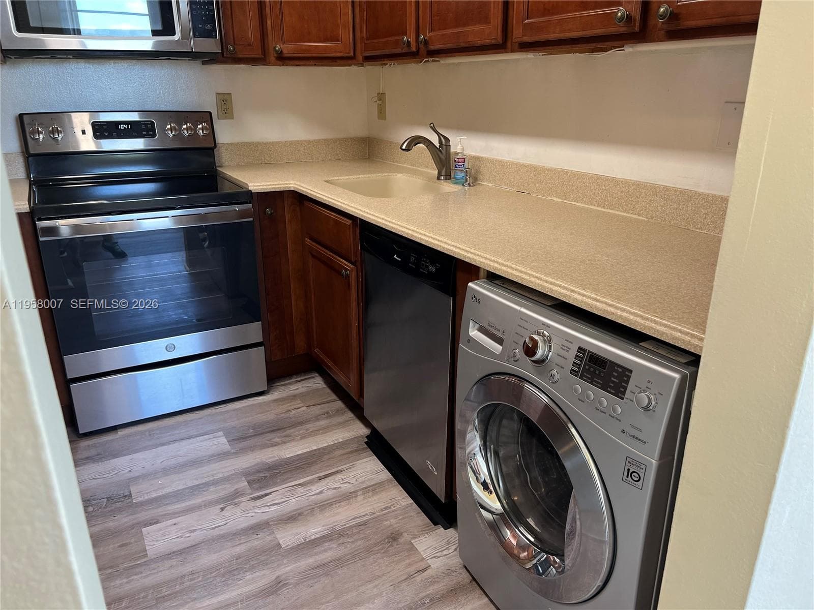 washer/dryer