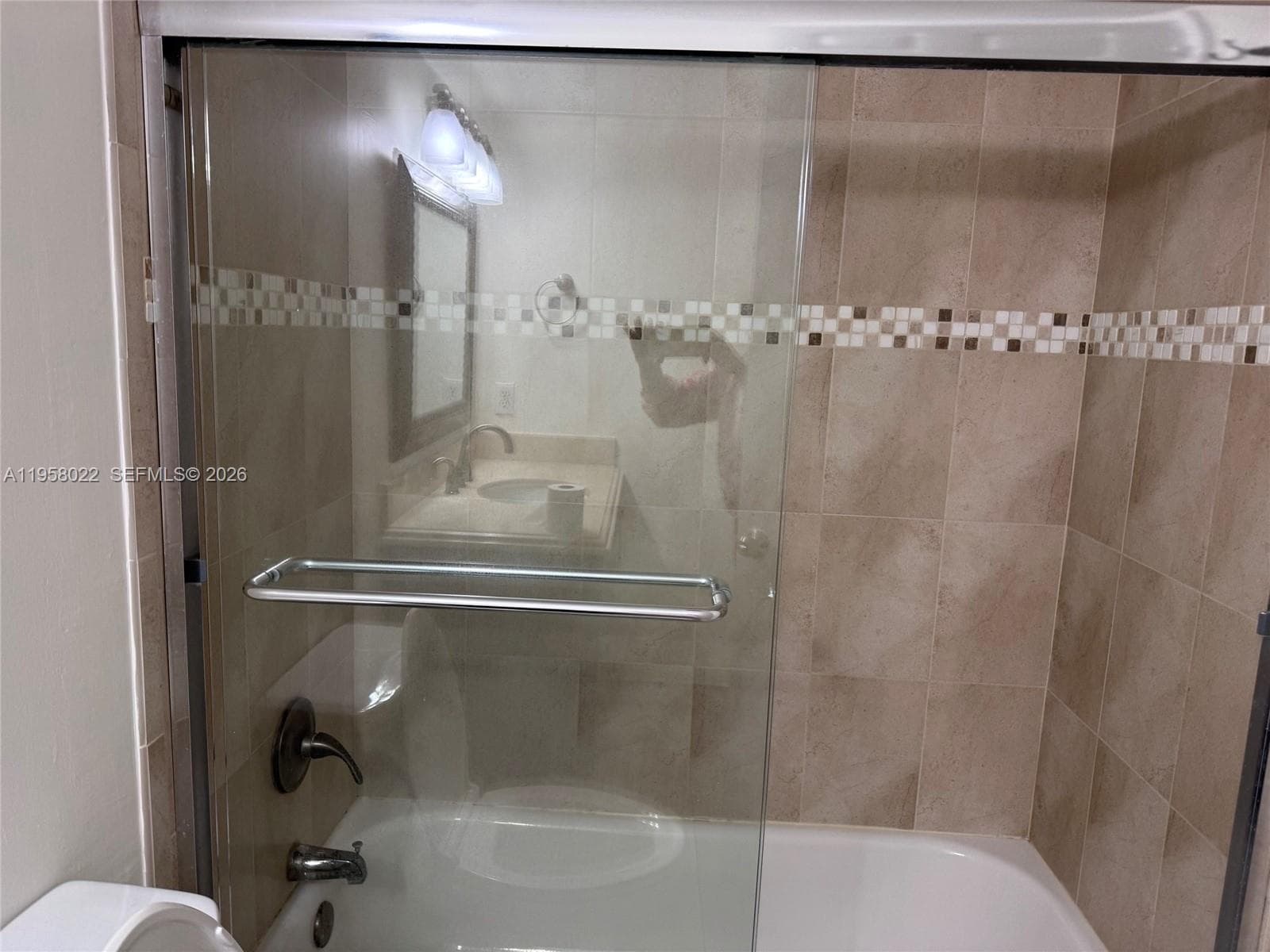 CARLTON BAY CONDO · #3L in North Miami Beach - Photo 13