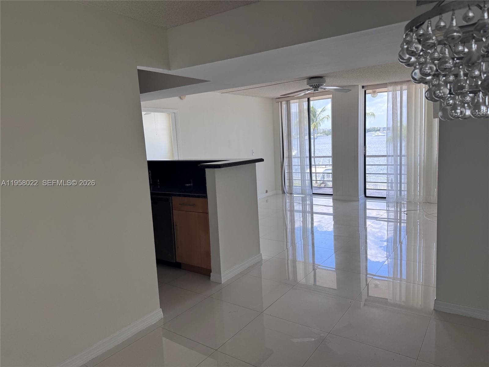 CARLTON BAY CONDO · #3L in North Miami Beach - Photo 1