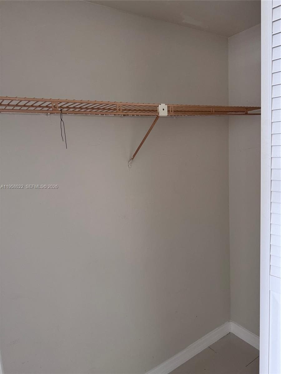 CARLTON BAY CONDO · #3L in North Miami Beach - Photo 10