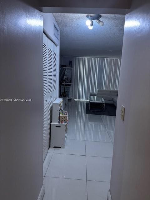Carlton Bay · #2I in North Miami Beach - Photo 8