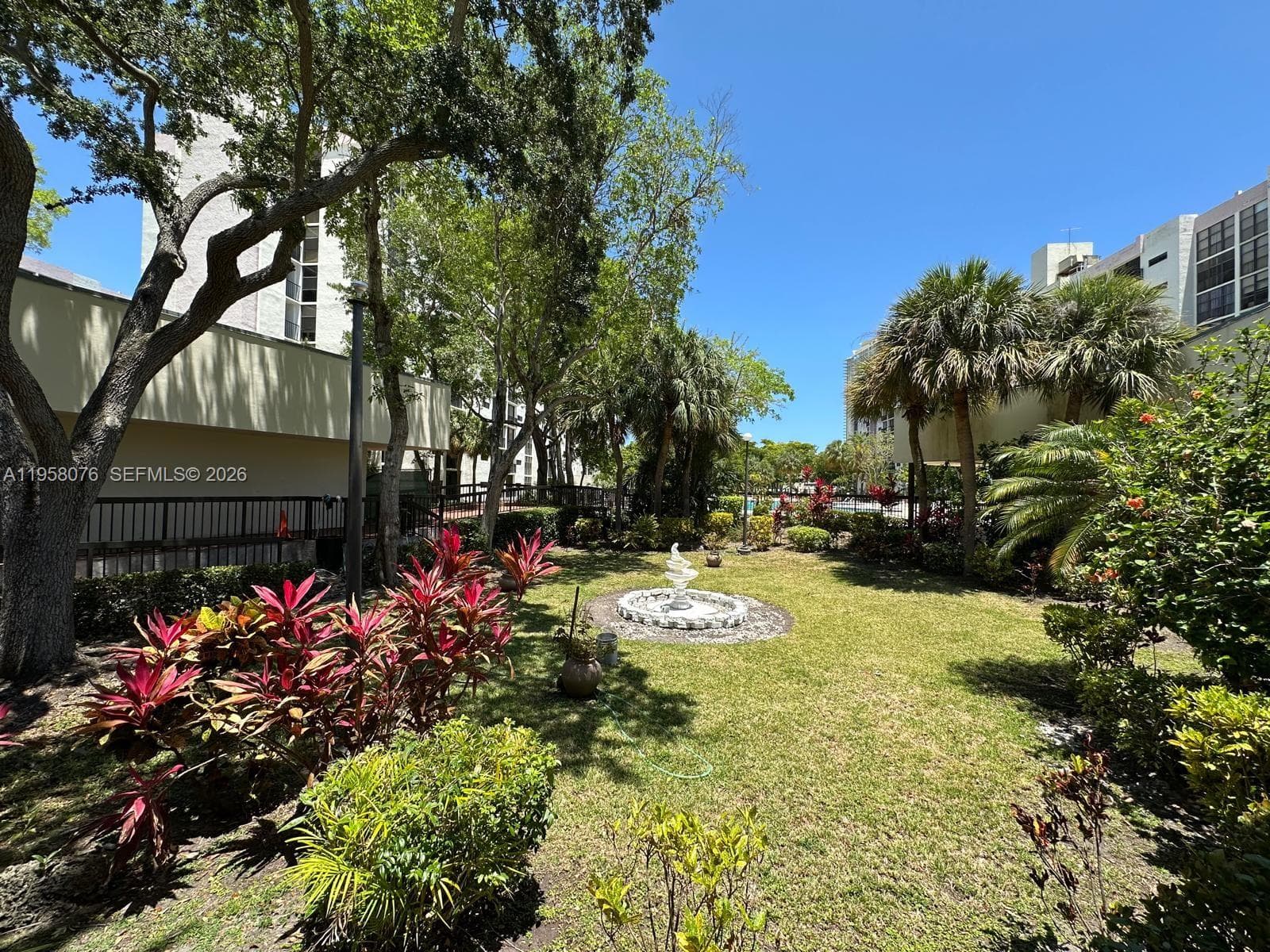PLAZA OF AMERICAS CONDO P · #617 in Sunny Isles Beach - Photo 26