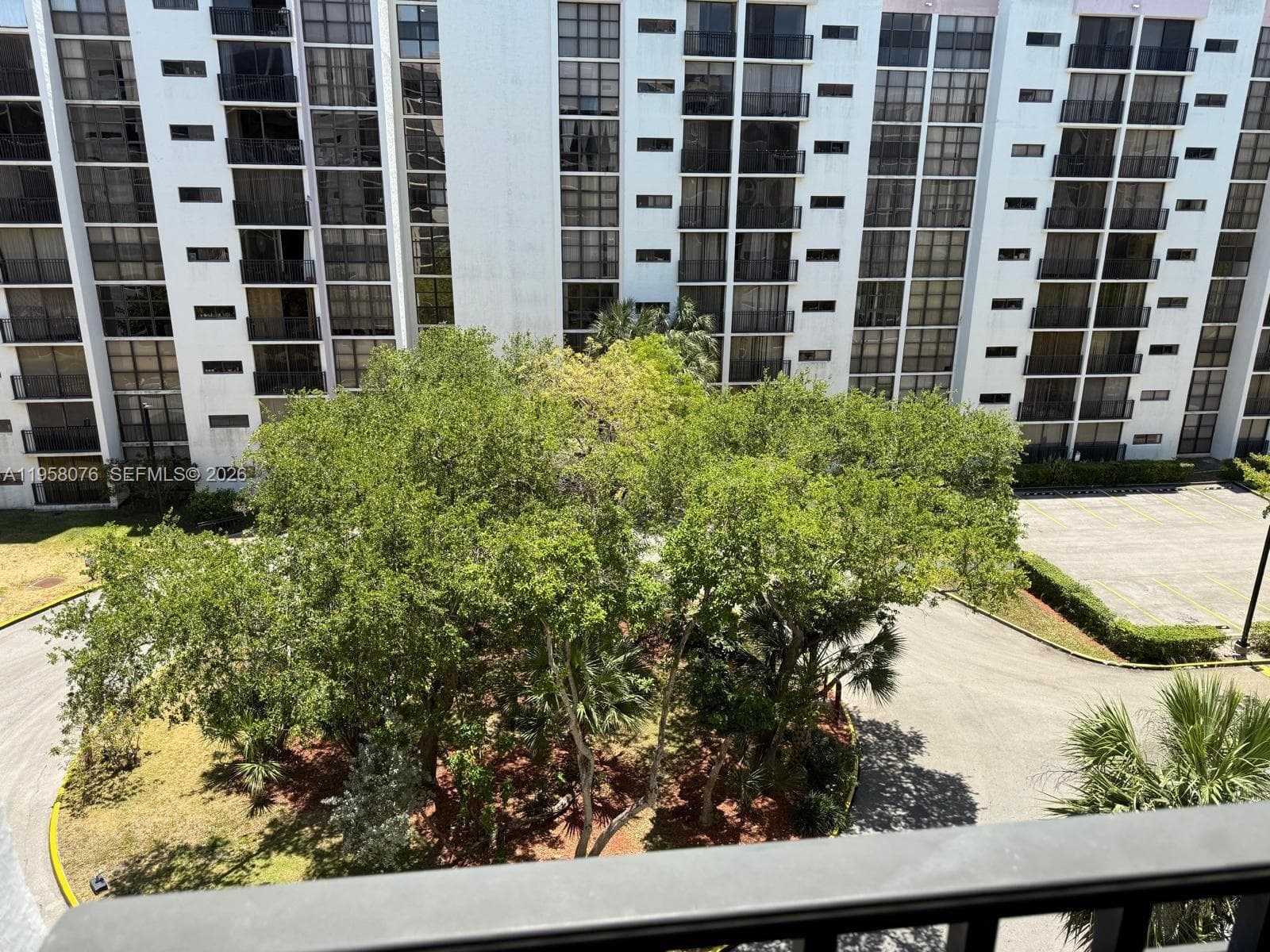 PLAZA OF AMERICAS CONDO P · #617 in Sunny Isles Beach - Photo 36