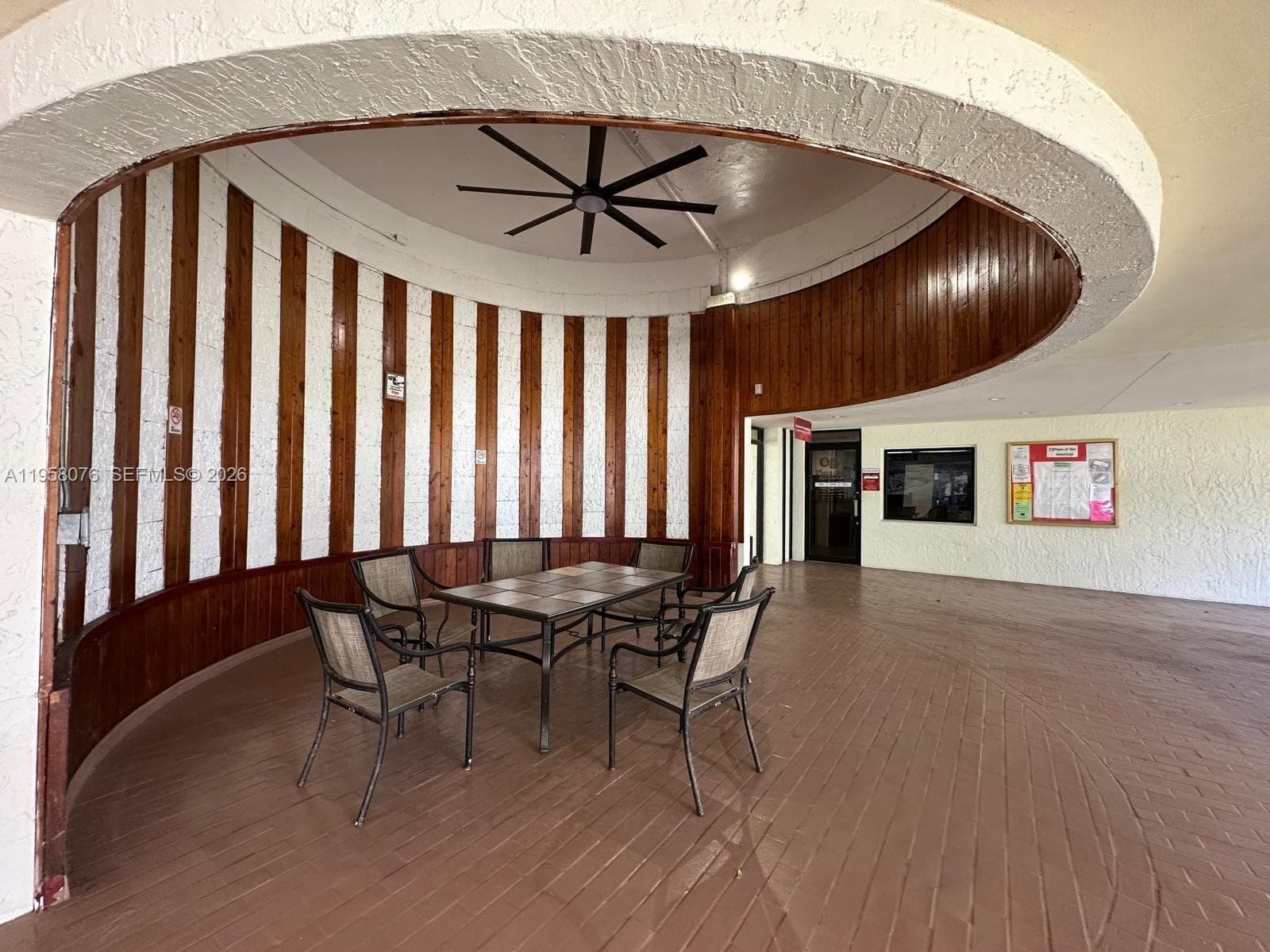 PLAZA OF AMERICAS CONDO P · #617 in Sunny Isles Beach - Photo 32